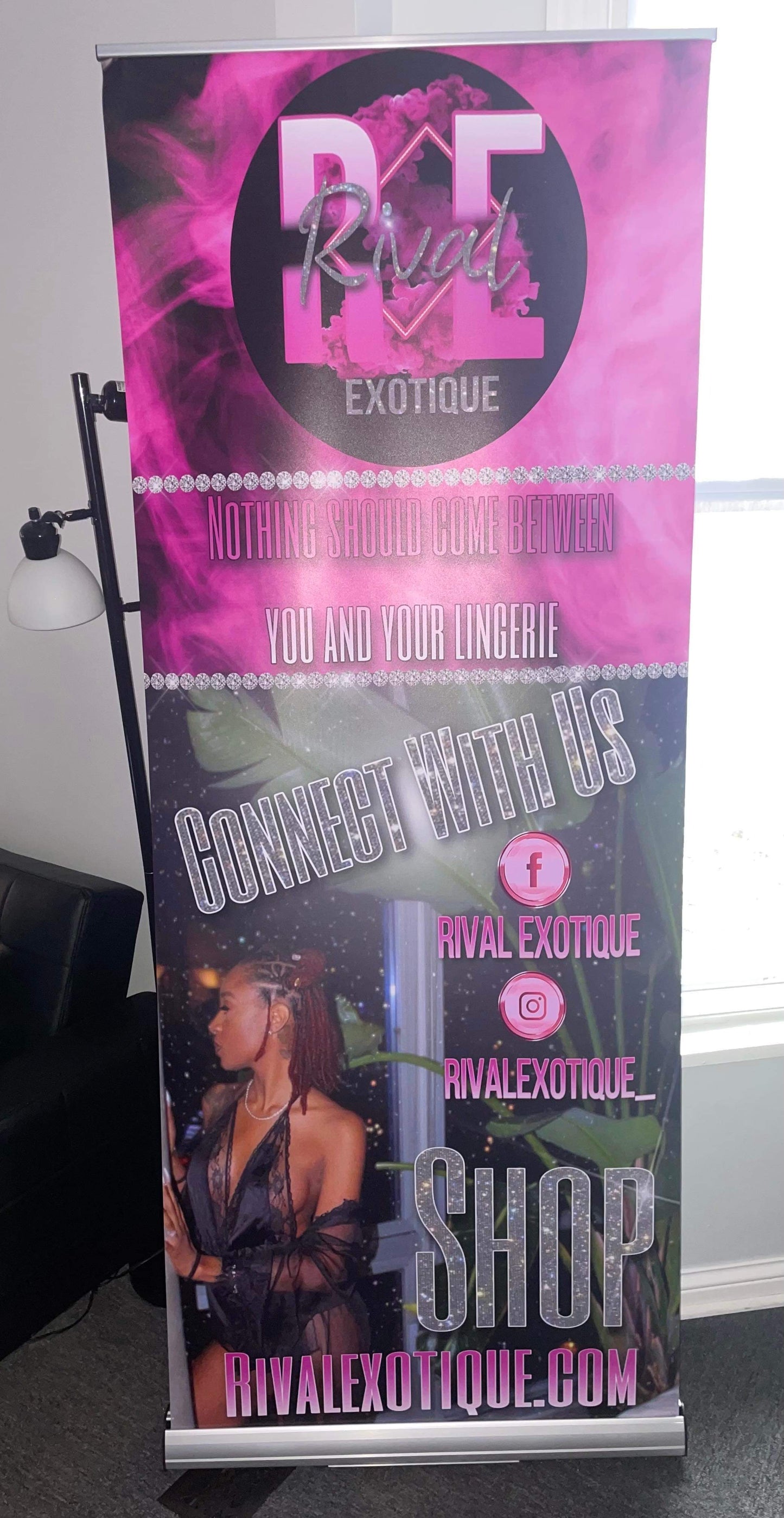 Retractable Stand banner